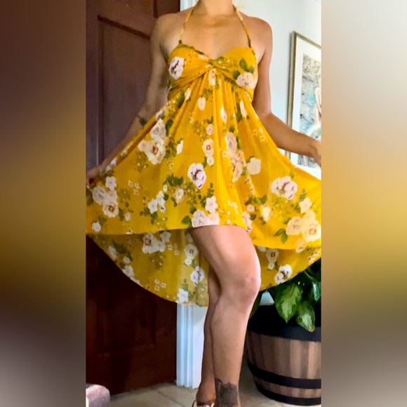 FREE PEOPLE MUSTARD DRESS w.flower detail - Picture 2 of 6